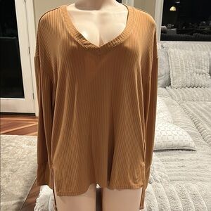 Kenzie Brown Ribbed Long Sleeve Tunic. Sz xl
